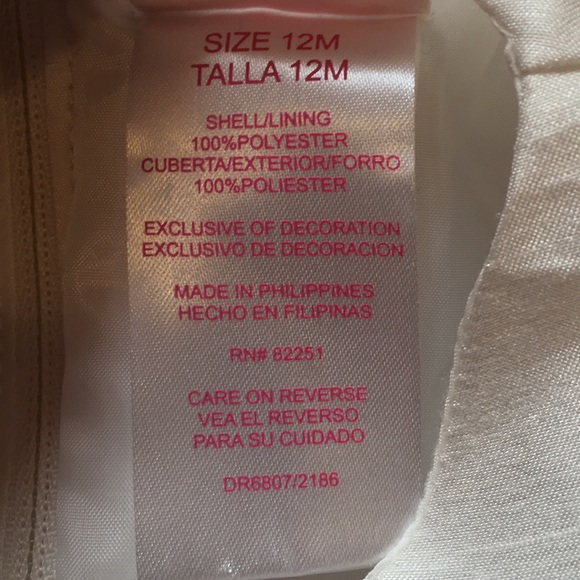 Nannette baby girl's white satin bow dress size12m - Picture 7 of 7